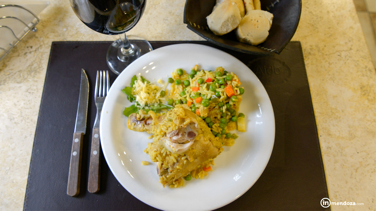 Inmendoza Don Aldo arroz con pollo