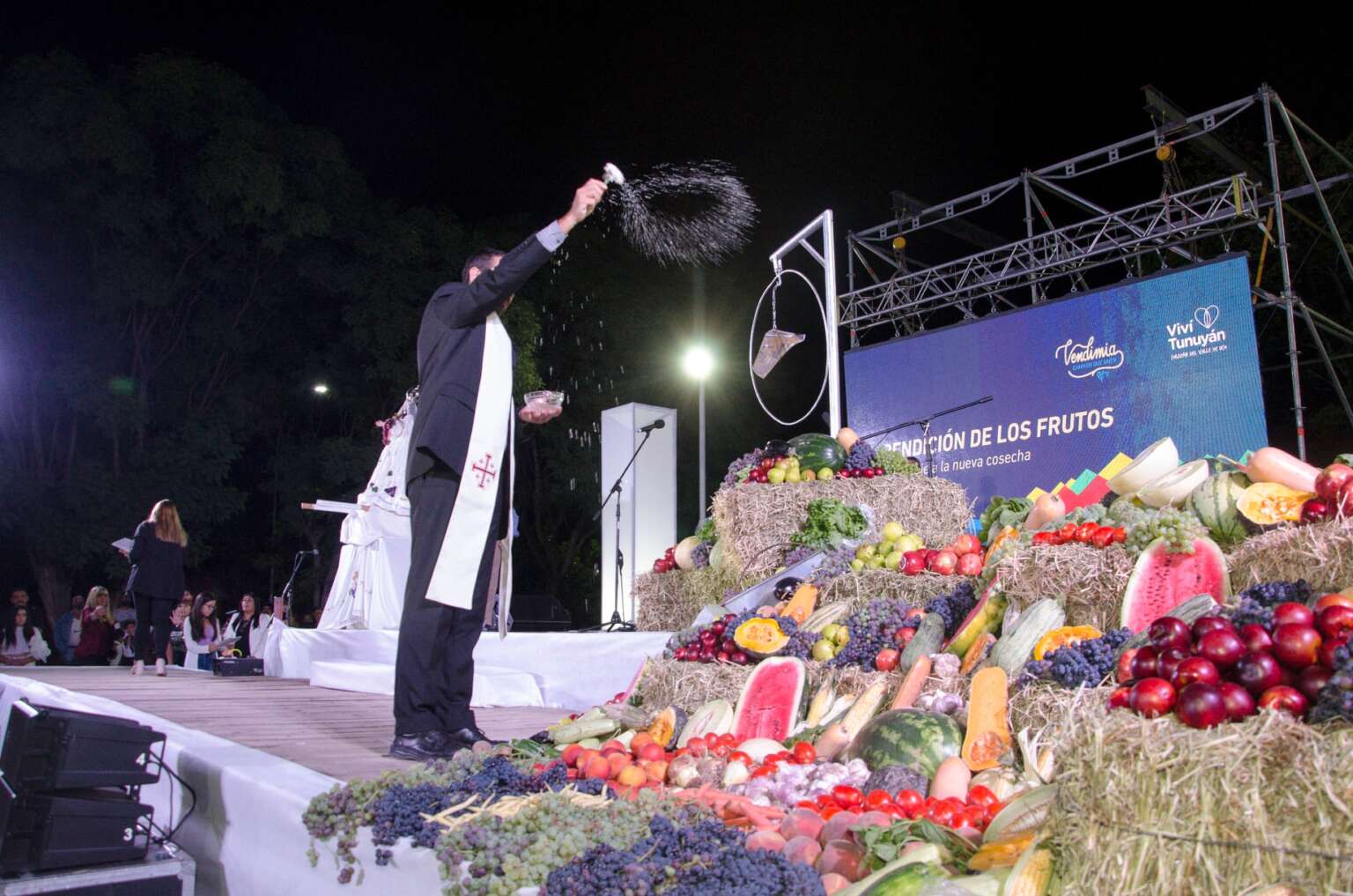 bendicion-de-los-frutos