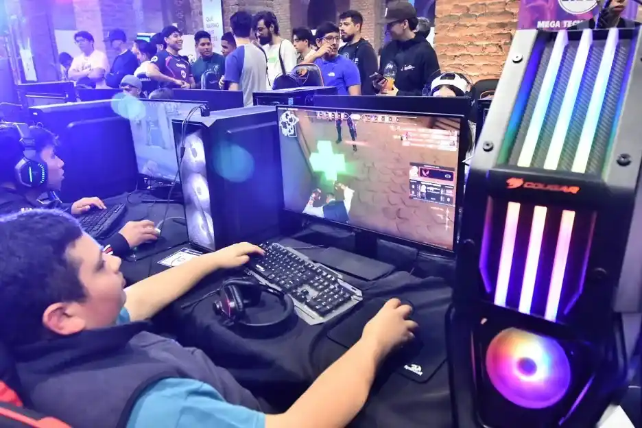 arizu gamer_11zon_11zon