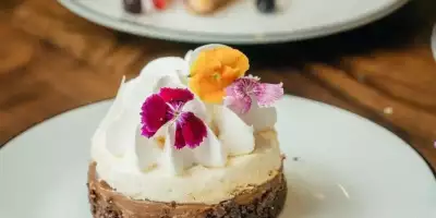 cake in Box (2)