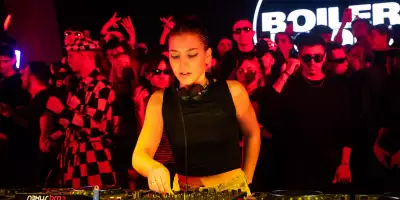 uma-scheffer-clean-nvkginiiyg